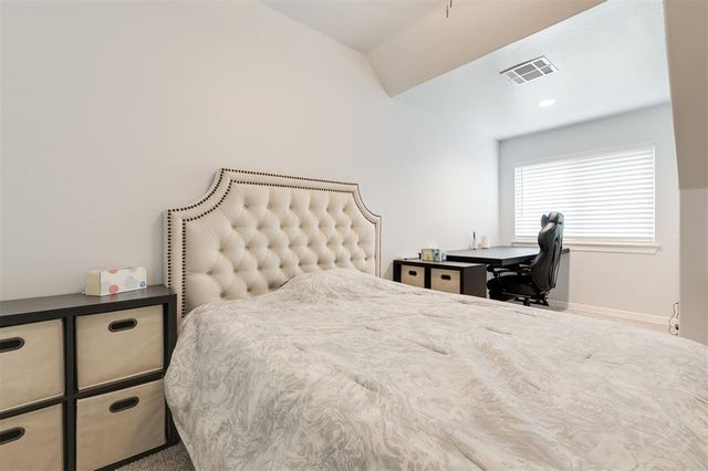 3101 Drake Crest Drive, Edmond, OK 73034