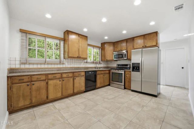 1621 Maltman Avenue, Los Angeles, CA 90026