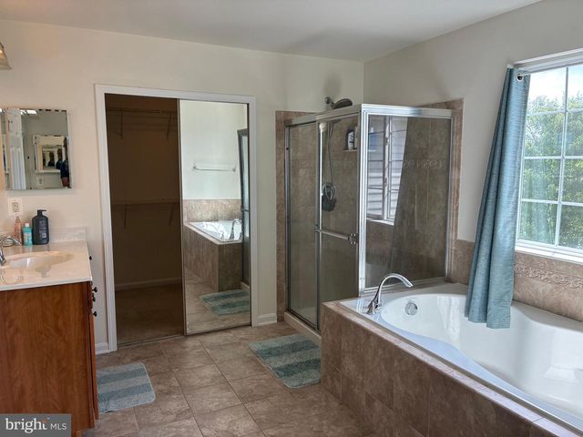 16245 CHASE EAGLE LN, Woodbridge, VA 22191