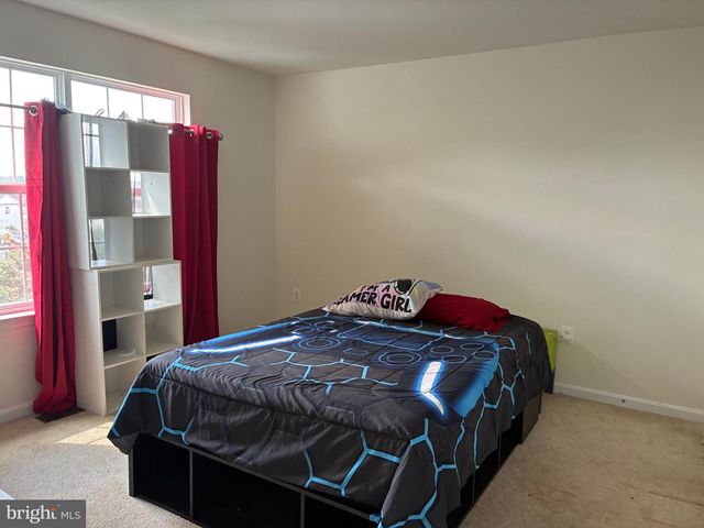 16245 CHASE EAGLE LN, Woodbridge, VA 22191