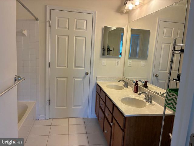 16245 CHASE EAGLE LN, Woodbridge, VA 22191
