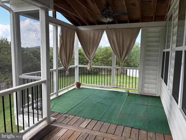 16245 CHASE EAGLE LN, Woodbridge, VA 22191