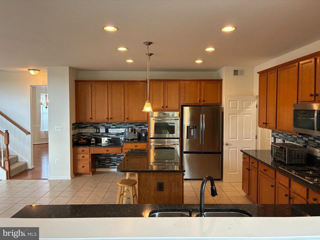 16245 CHASE EAGLE LN, Woodbridge, VA 22191