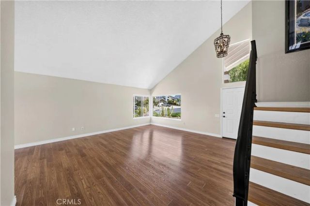 990 Queensdale Ave, Corona, CA 92878