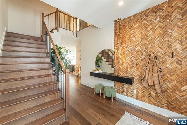 23 Royal Birkdale Court 23, River Vale, NJ 07675