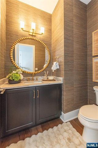 23 Royal Birkdale Court 23, River Vale, NJ 07675