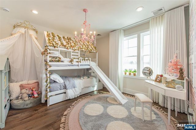 23 Royal Birkdale Court 23, River Vale, NJ 07675