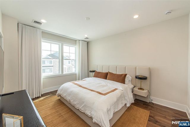 23 Royal Birkdale Court 23, River Vale, NJ 07675