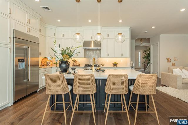 23 Royal Birkdale Court 23, River Vale, NJ 07675