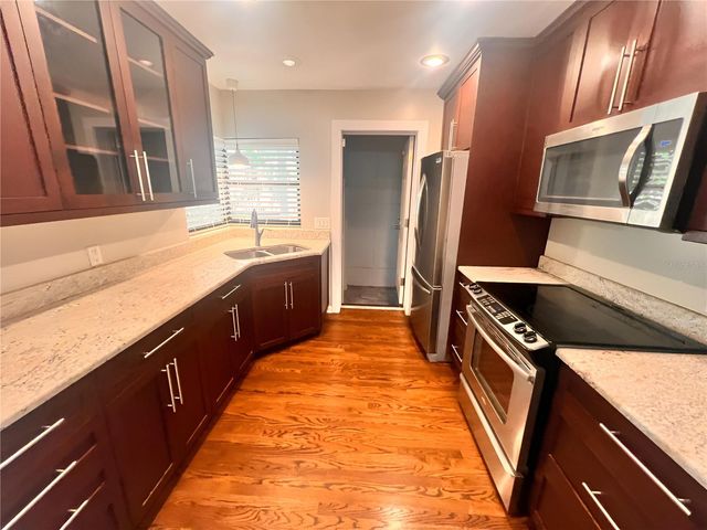 2011 HOWARD DRIVE, Winter Park, FL 32789