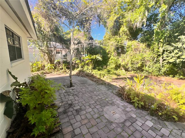 2011 HOWARD DRIVE, Winter Park, FL 32789