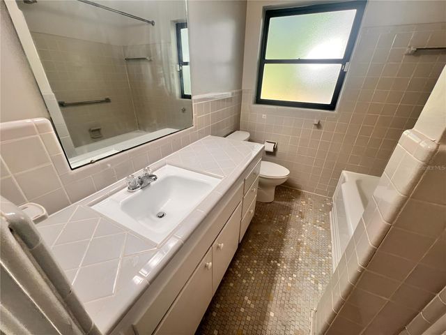 2011 HOWARD DRIVE, Winter Park, FL 32789