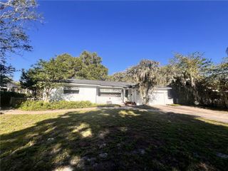 2011 HOWARD DRIVE, Winter Park, FL 32789