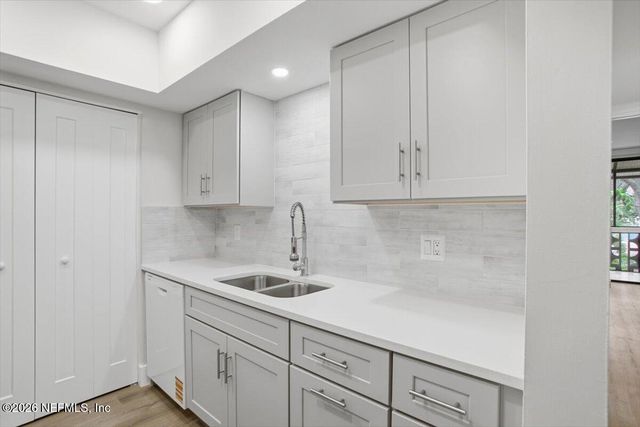 1810 SEVILLA Boulevard 310, Atlantic Beach, FL 32233