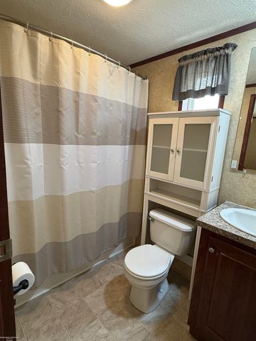 4539 Carlton Road, Sterling Heights, MI 48310