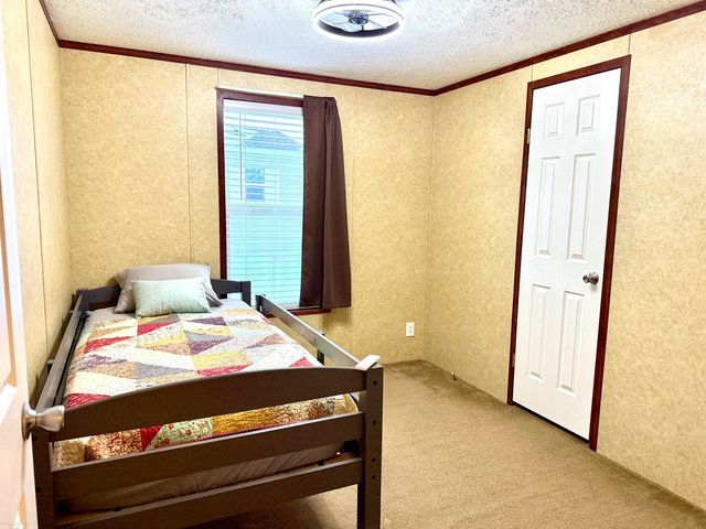 4539 Carlton Road, Sterling Heights, MI 48310