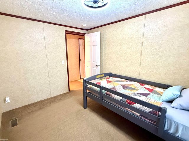 4539 Carlton Road, Sterling Heights, MI 48310