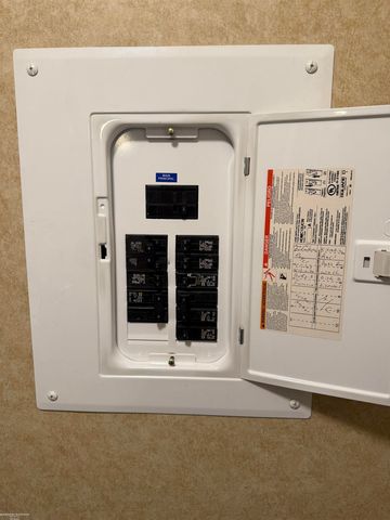 4539 Carlton Road, Sterling Heights, MI 48310