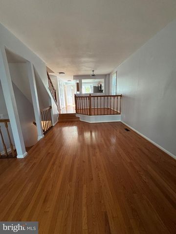 5901 SAINT GILES WAY, Alexandria, VA 22315