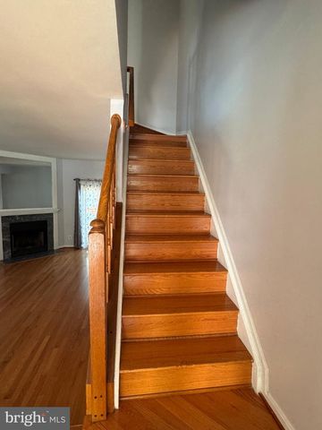 5901 SAINT GILES WAY, Alexandria, VA 22315