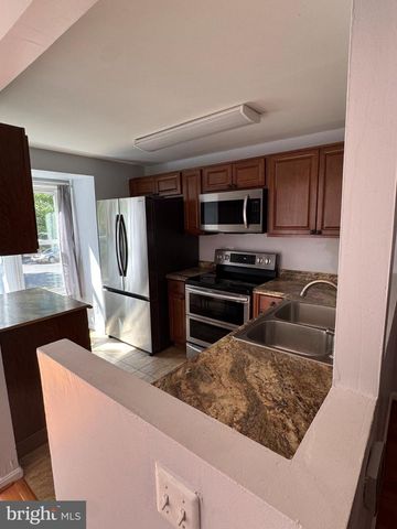 5901 SAINT GILES WAY, Alexandria, VA 22315