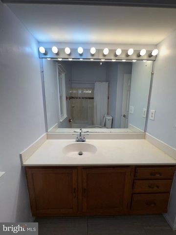 5901 SAINT GILES WAY, Alexandria, VA 22315