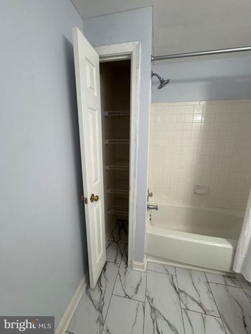 5901 SAINT GILES WAY, Alexandria, VA 22315