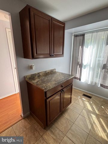 5901 SAINT GILES WAY, Alexandria, VA 22315