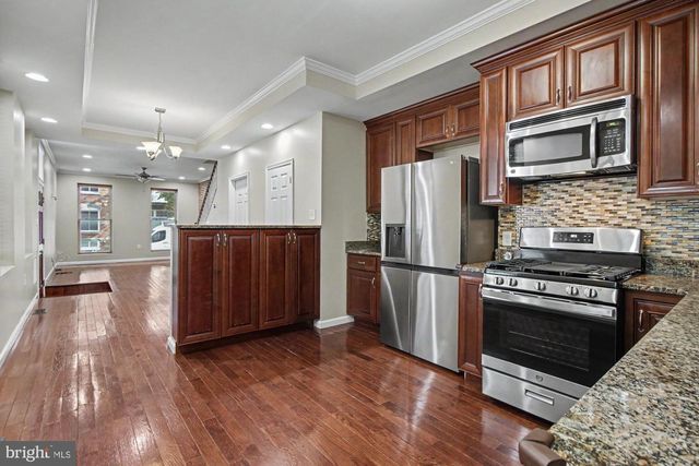 1 S EAST AVE, Baltimore, MD 21224