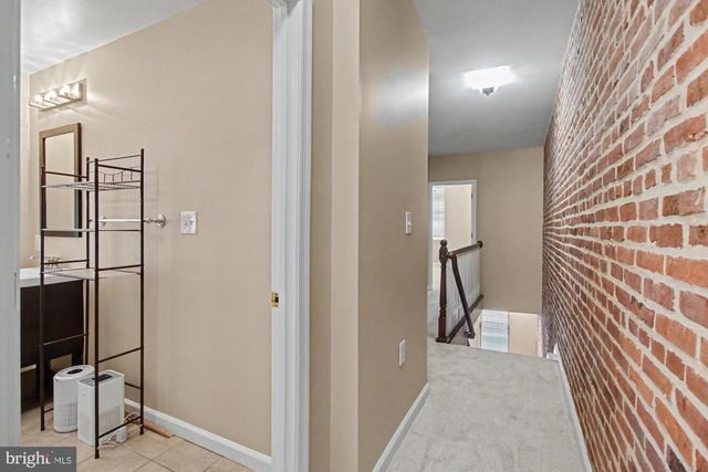 1 S EAST AVE, Baltimore, MD 21224