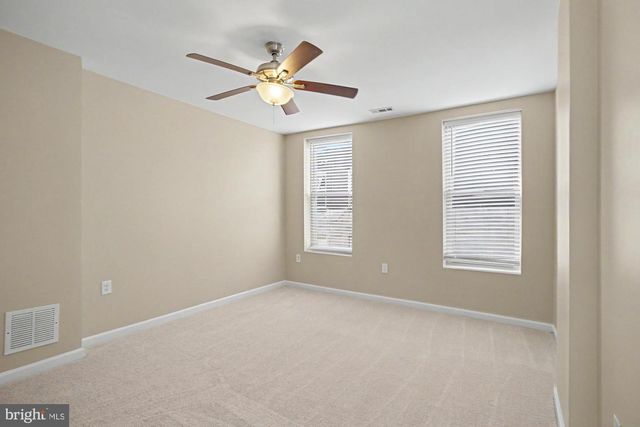 1 S EAST AVE, Baltimore, MD 21224