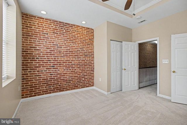 1 S EAST AVE, Baltimore, MD 21224
