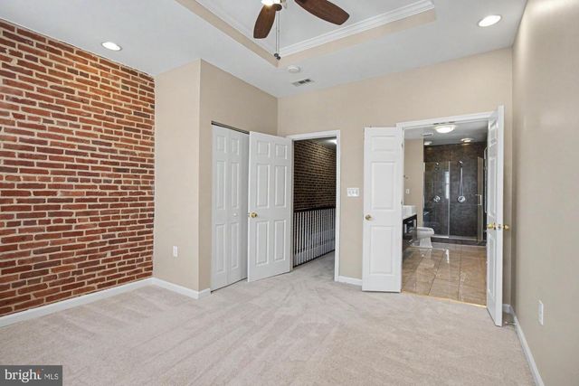 1 S EAST AVE, Baltimore, MD 21224