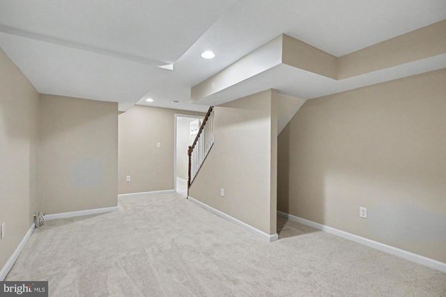 1 S EAST AVE, Baltimore, MD 21224