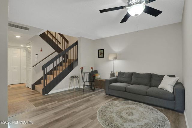 10458 BIG TREE Circle E, Jacksonville, FL 32257