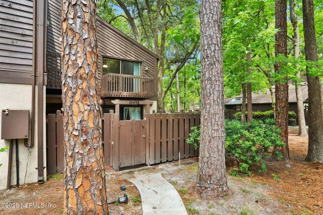 10458 BIG TREE Circle E, Jacksonville, FL 32257