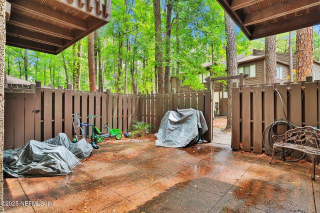 10458 BIG TREE Circle E, Jacksonville, FL 32257