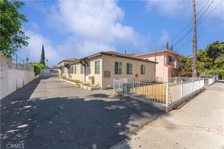 13810 Sherman Way, Van Nuys, CA 91405