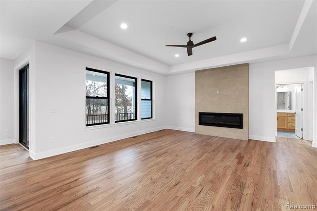 890 Pierce Road, Chelsea, MI 48118