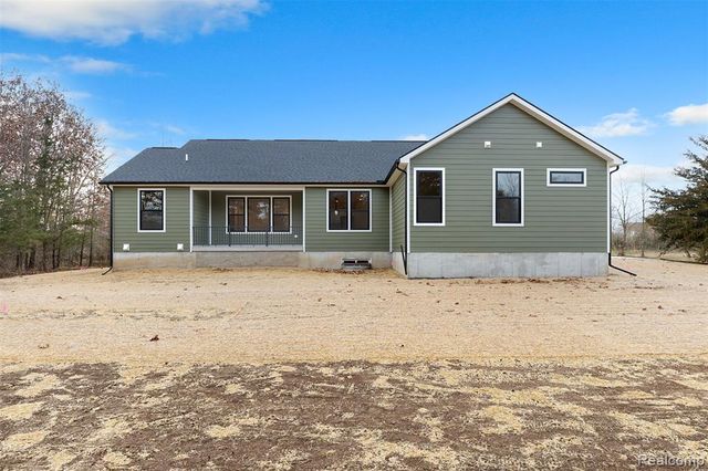 890 Pierce Road, Chelsea, MI 48118