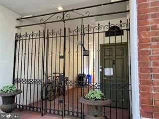 1028-30 PINE ST #4, Philadelphia, PA 19107