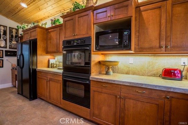 1613 Lassen Way, Pine Mtn Club, CA 93222