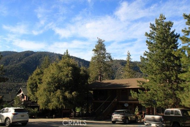 1613 Lassen Way, Pine Mtn Club, CA 93222