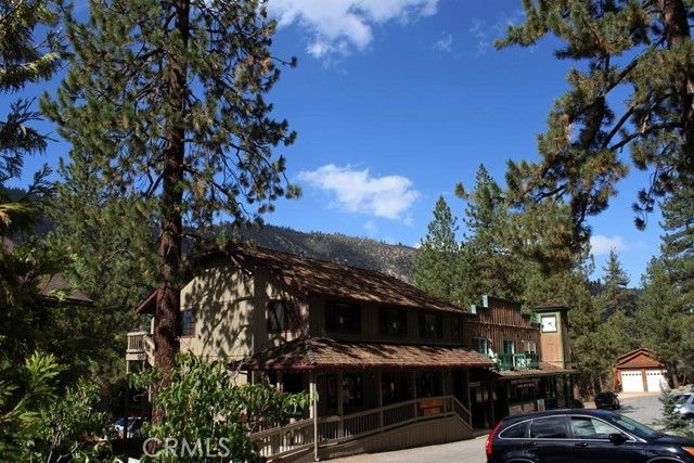 1613 Lassen Way, Pine Mtn Club, CA 93222