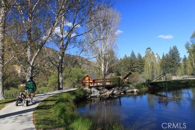 1613 Lassen Way, Pine Mtn Club, CA 93222