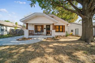 1423 S Delaware Avenue, Tulsa, OK 74104