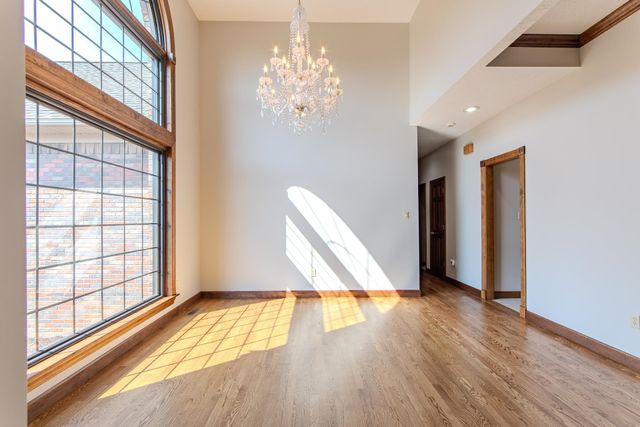 200 GRANDVIEW CIR, Adamsville, TN 38310