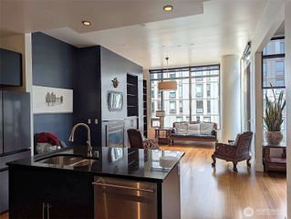 910 Lenora Street #S1502, Seattle, WA 98121