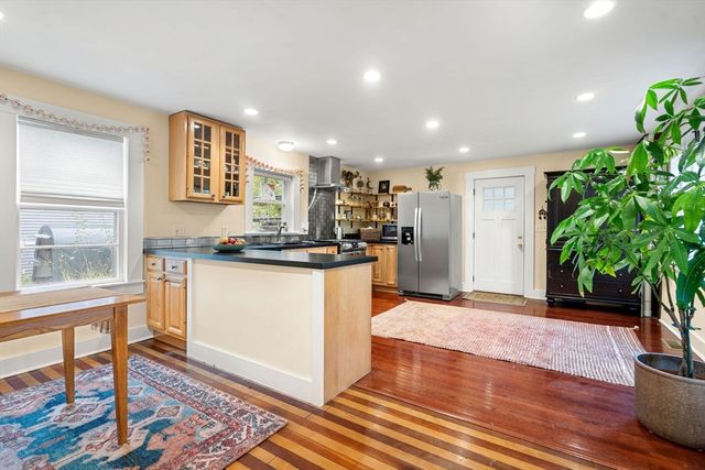 49 Church, Merrimac, MA 01860