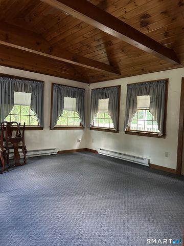 44 Monroe Road, Shelton, CT 06484